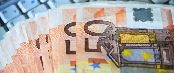 organised crime group smuggled 308 migrants to the UK